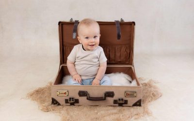 kinder-fotografie-baby-in-koffer.jpg